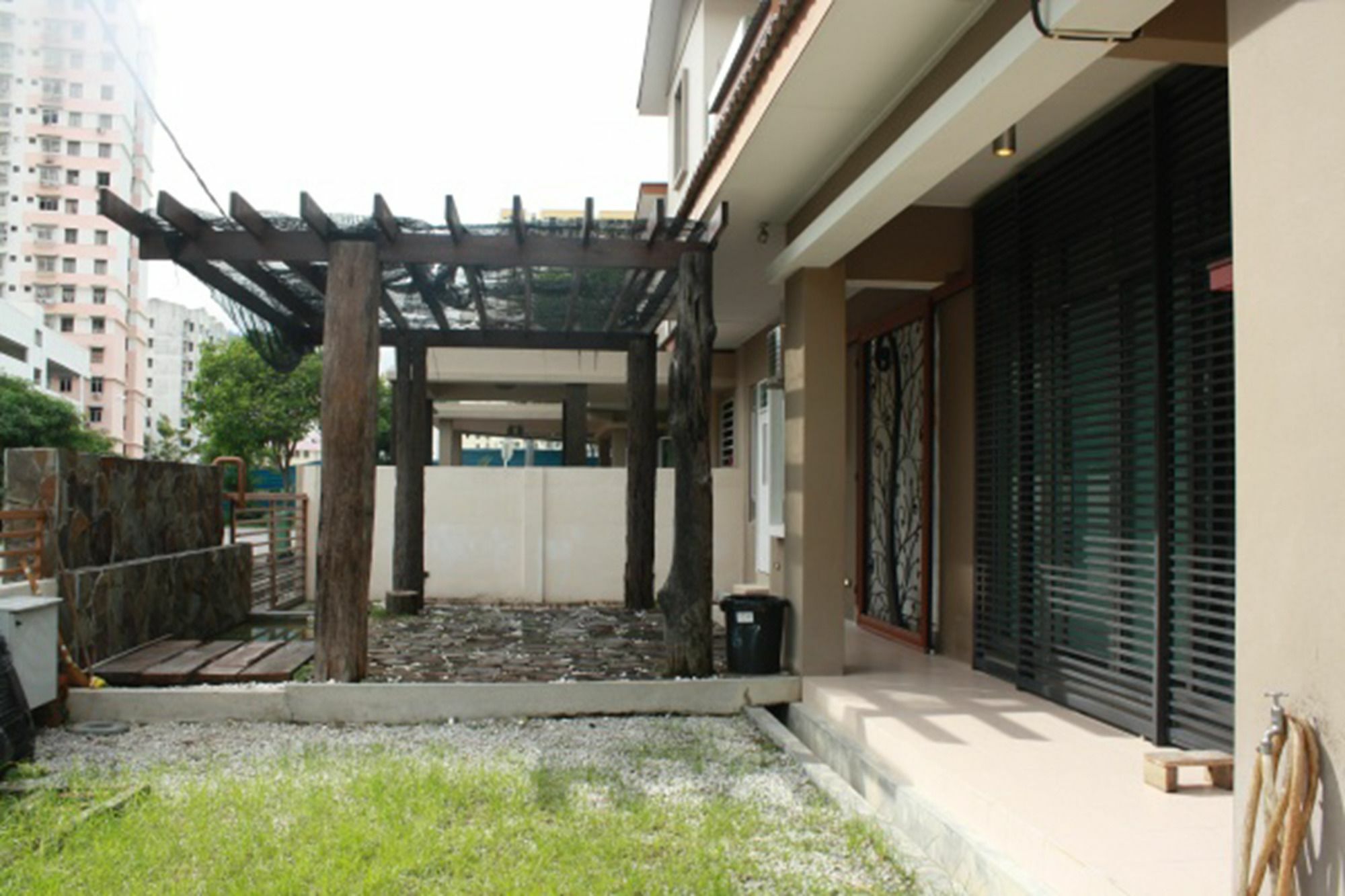 67 First Island Villa Bukit Jambul Exteriör bild
